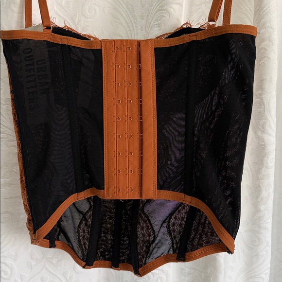 Urban Outfitters Cinnamon and Black Lace Bustier Top - Picture 6 of 6